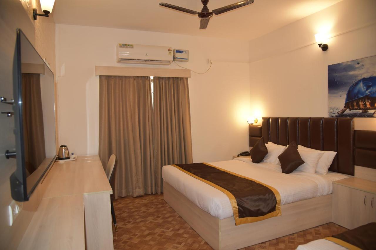 Clarissa Resort Goa Saligao Exterior photo